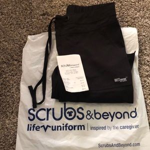 Signature greys anatomy black scrub pants